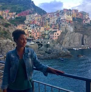 Meet your Posher, Sarah-jane